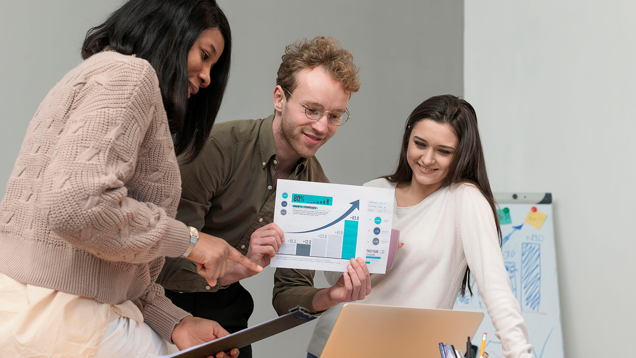 Skill Development & Growth for Gig Workers: Learning, Portfolios, and Networking