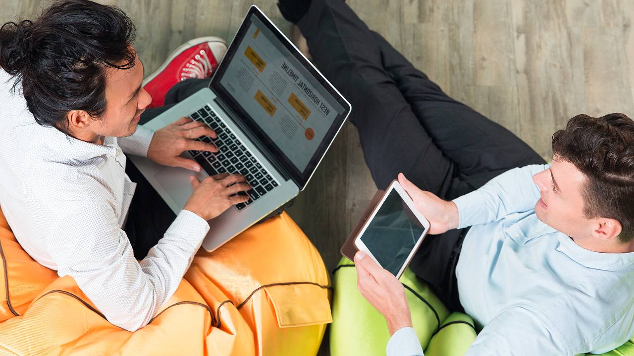 Technology & Tools for Gig Workers: AI, Automation, and Digital Dashboards for 2025