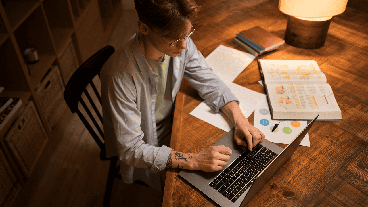Gig Economy Case Studies: Inspiring Stories of Freelancers & Drivers in 2025